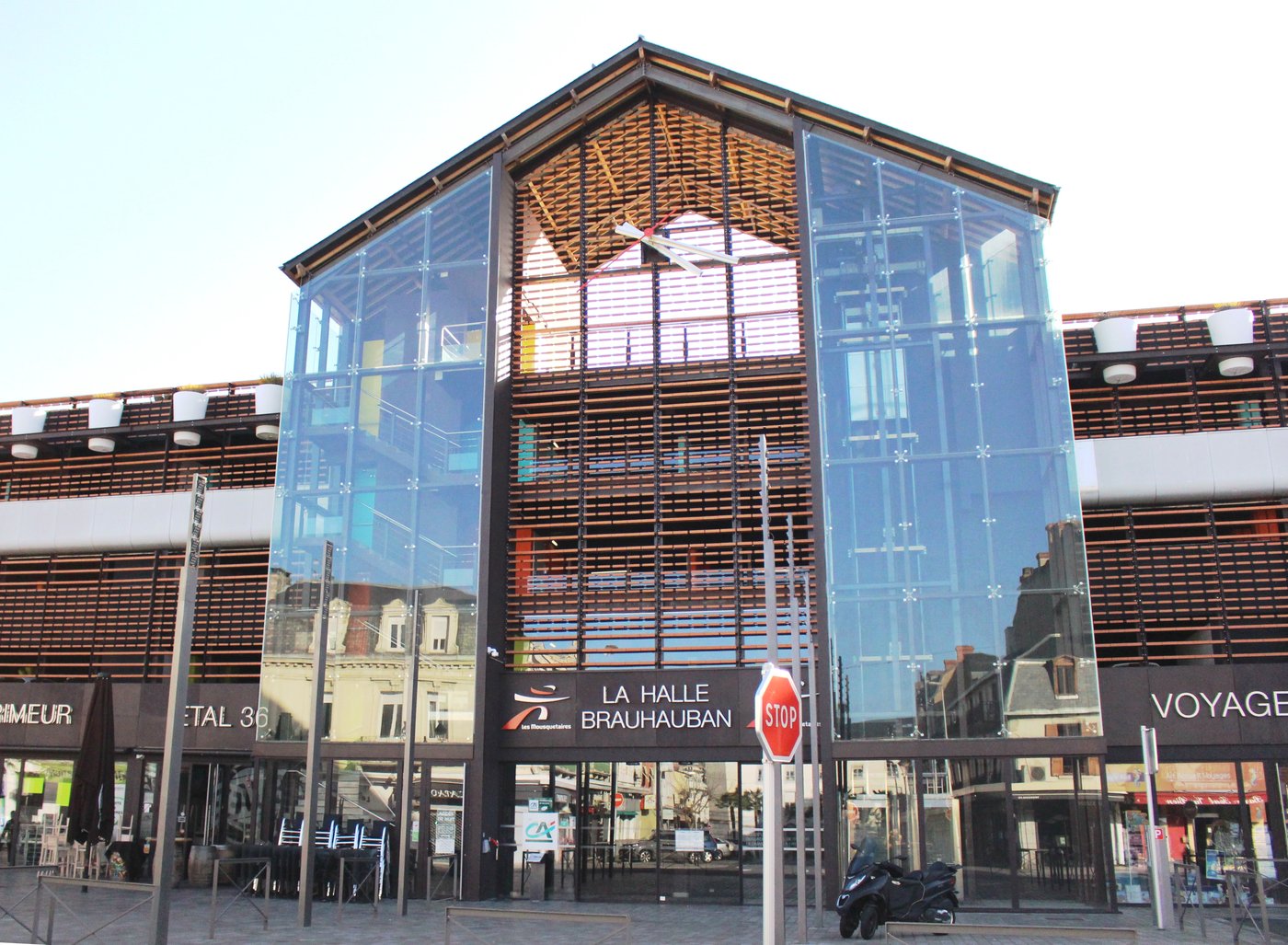 L'horloge de la halle côté nord